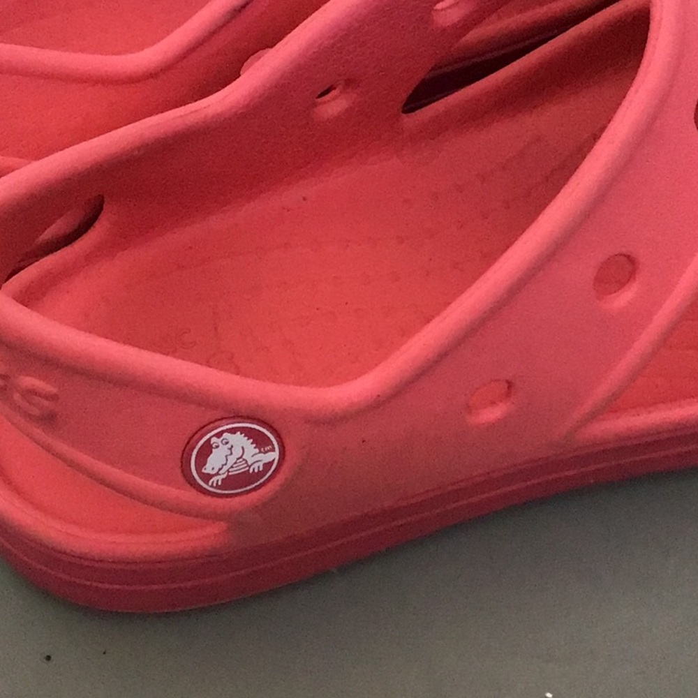 - Crocs Pink Bump It Sandals Slip On Sling Back Clog Jr. Size 2 - Picture 5 of 13